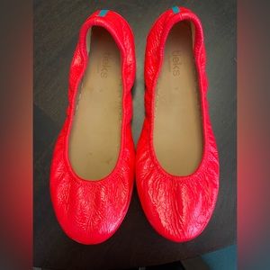 Tieks flats